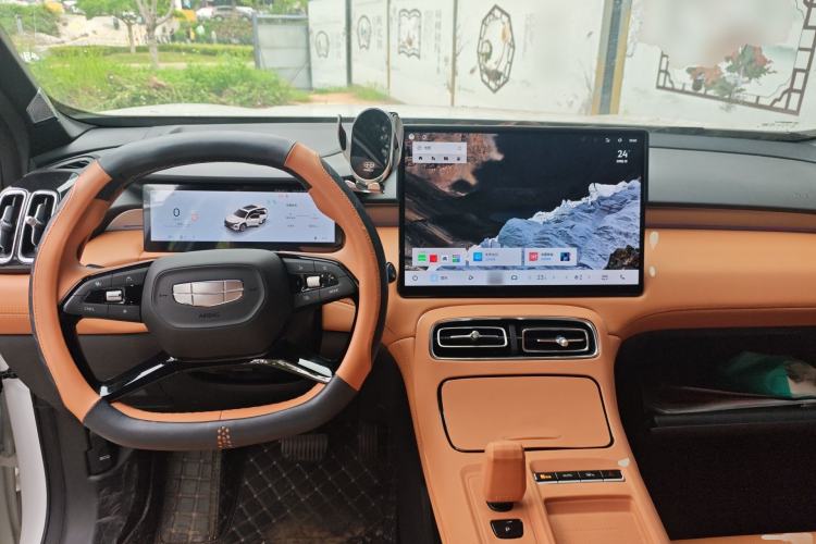 Used Geely Auto FX11 2025 4th Generation 1.5TD DCT - Shanhe Center Console