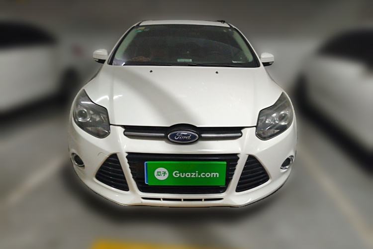 Used Ford Focus 2012 Hatchback 2.0L Automatic Luxury Sport Model
