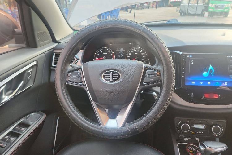 Used FAW Senya R7 2016 1.6L Automatic Luxury Model
