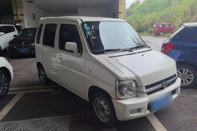 Used Suzuki Wagon R 2016 1.4L Manual Value Model Front Right 45 Deg