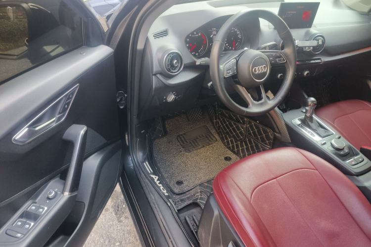 Used Audi Q2L 2018 35 TFSI Launch Exclusive Edition China VI
