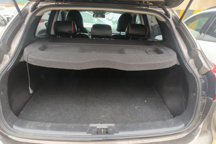 Used Nissan Qashqai 2016 2.0L CVT Elite Edition Trunk