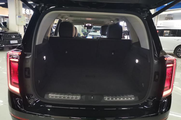 Used GAC Trumpchi S9 2025 Model Qiankun Max 5-Seater Trunk