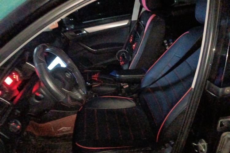 Used Volkswagen Santana 2013 1.4L Manual Comfort Edition
