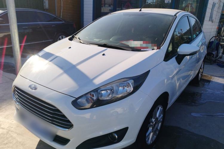 Used Ford Fiesta 2013 Hatchback 1.5L Automatic Fashion Edition
