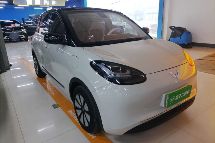 Used Wuling Bingo 2023 410 km Lingxi Deluxe Edition