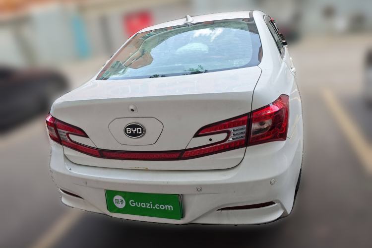 Used BYD Qin 2014 1.5T Flagship Model
