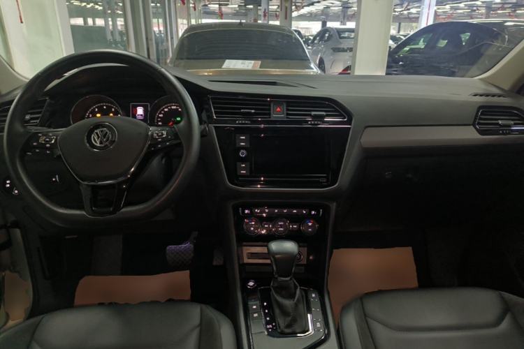 Used Volkswagen Tiguan L 2018 Facelift 330TSI Automatic Two-Wheel Drive Luxury Edition