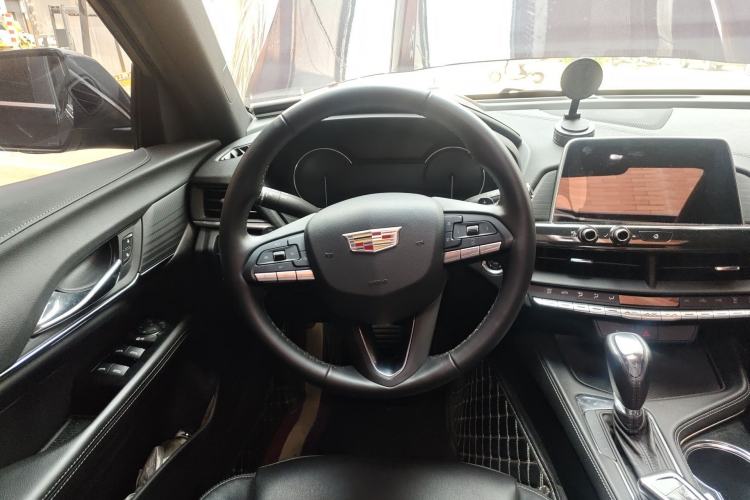 Used Cadillac CT4 2023 25T Fashion Edition Steering Wheel