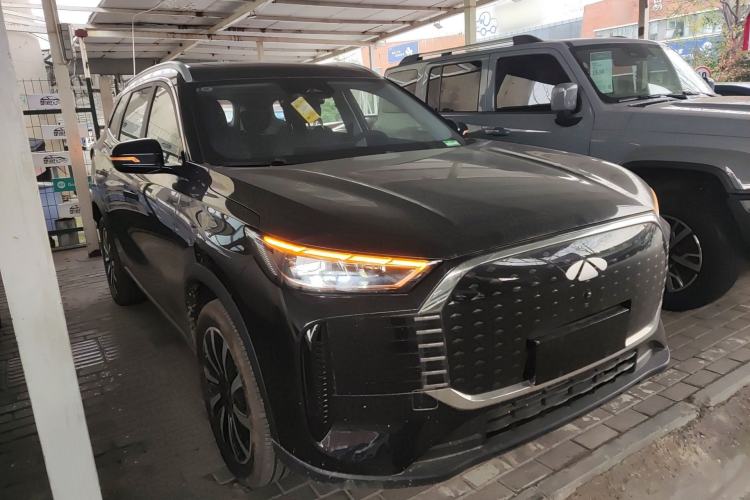 Used Chery Fengyun T8 2025 1.5T 130 km Comfort Edition 7-Seater Front Right 45 Deg