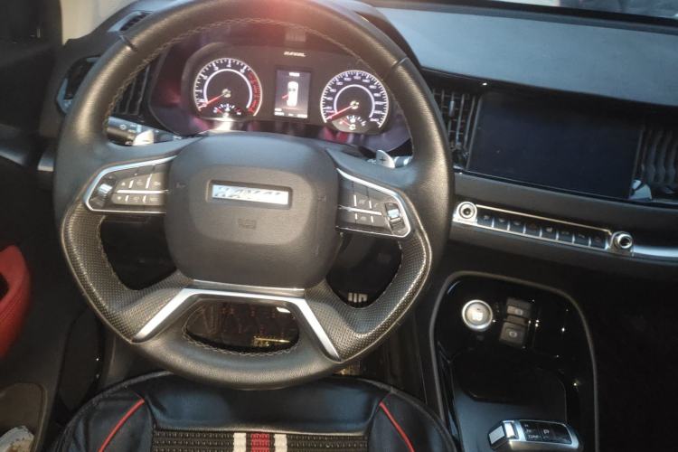 Used Haval H2s 2017 Red-Label 1.5T Dual-Clutch Luxury Model
