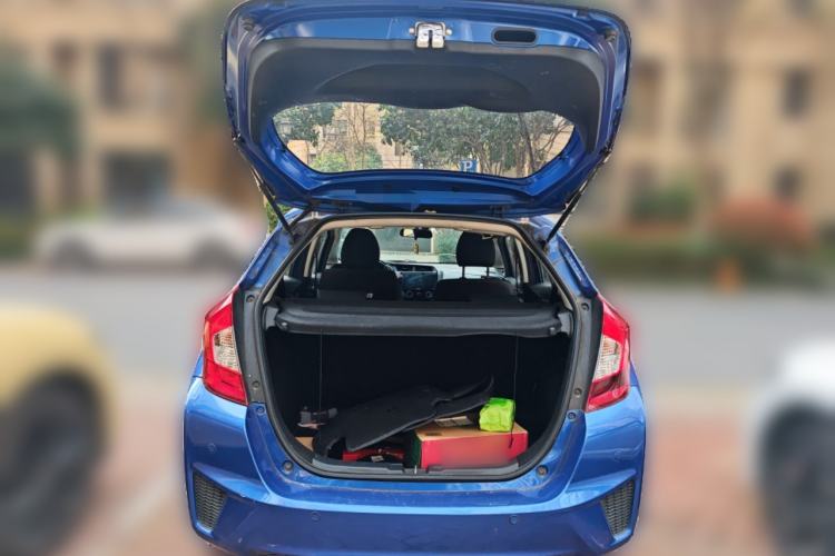 Used Honda Fit 2016 1.5L LXS CVT Comfort Sunroof Version
