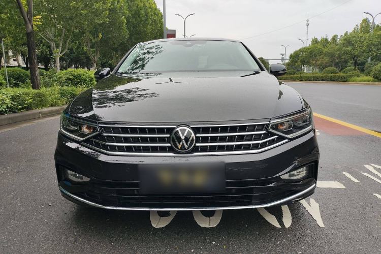 Used Volkswagen Magotan 2023 2 Million Units Commemorative Edition 330TSI DSG Luxury Version