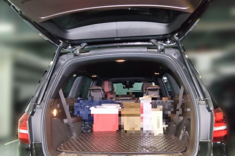 Used Mercedes-Benz GLS 2018 GLS 320 4MATIC Trunk