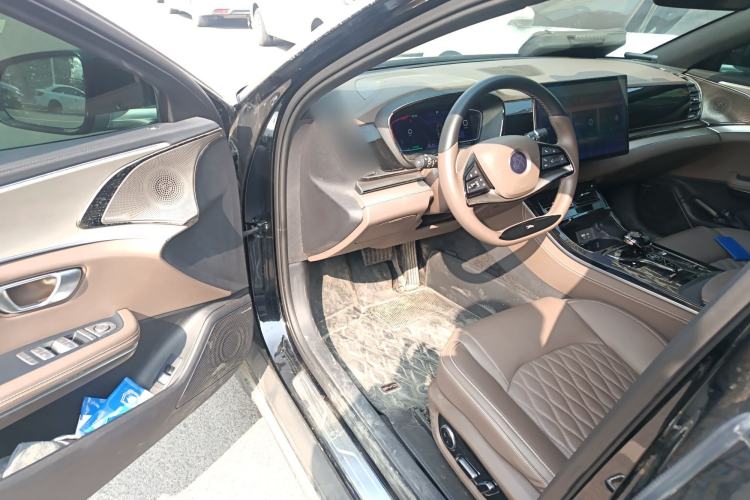 Used BYD Han 2023 EV Champion Edition 605KM Front-Drive Premium Model