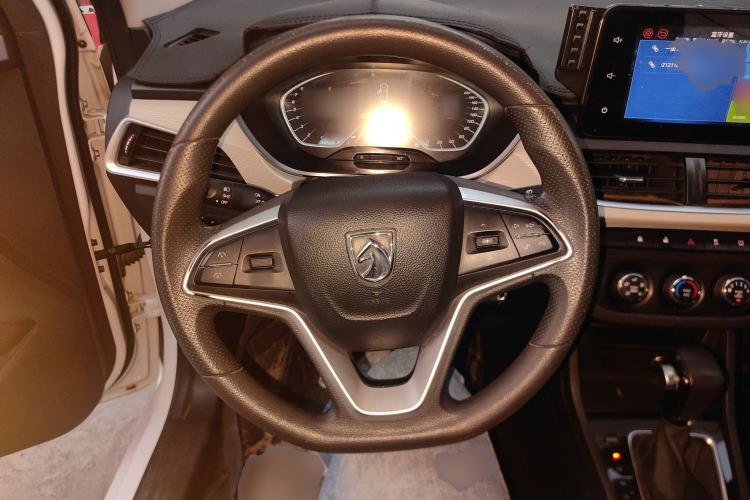 Used Baojun 360 2019 1.5L CVT Elite Version China VI Steering Wheel