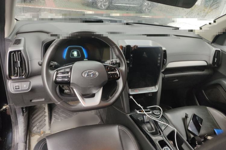 Used Hyundai ix35 2021 2.0L Automatic 2WD GLS Leading Edition Center Console