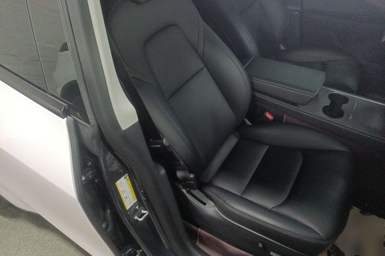 Used Tesla Model Y 2021 Performance High-Performance All-Wheel-Drive Version
