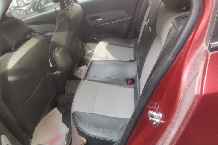 Used Chevrolet Cruze 2011 1.8L SE Automatic
