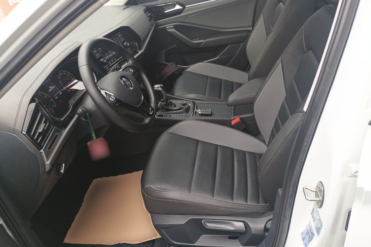 Used Volkswagen Sagitar 2020 280TSI DSG Comfort Version China VI Standard Left Front Seat