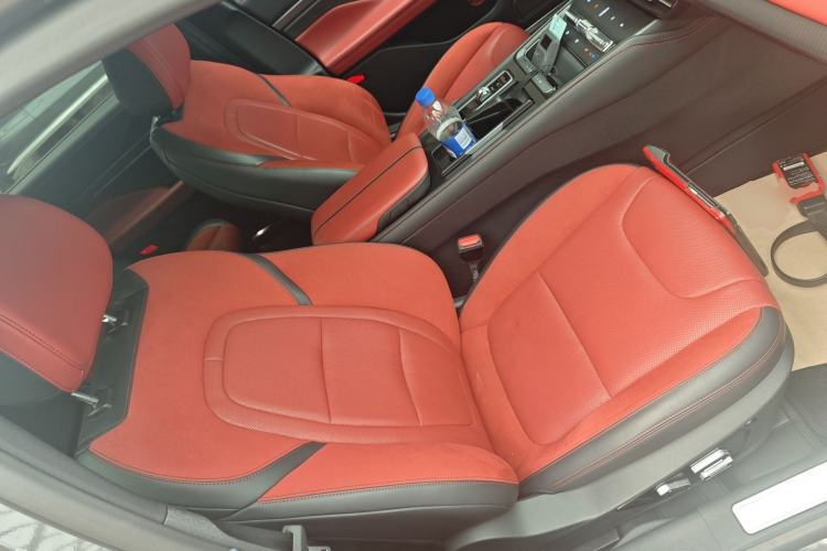 Used Lincoln Z 2022 iCool Prestige Edition Right Front Seat