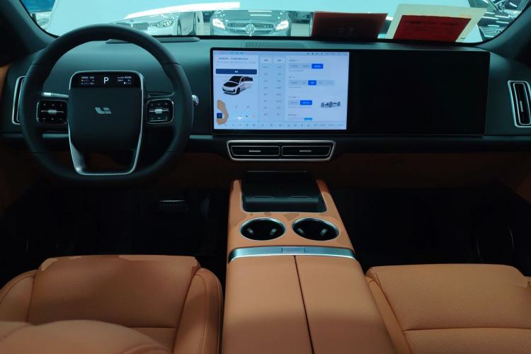 Used Li Auto L6 2025 Max Smart Refresh Edition Interior 2
