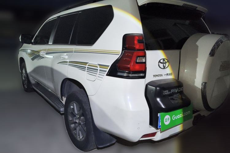 Used Toyota Prado 2018 3.5L Automatic TX-L with Rear-Mounted Spare Tire
