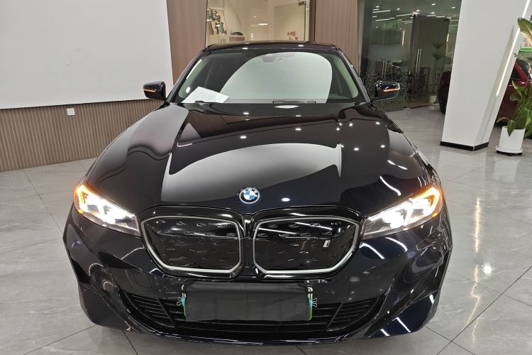 Used BMW i3 2024 eDrive 35 L Front