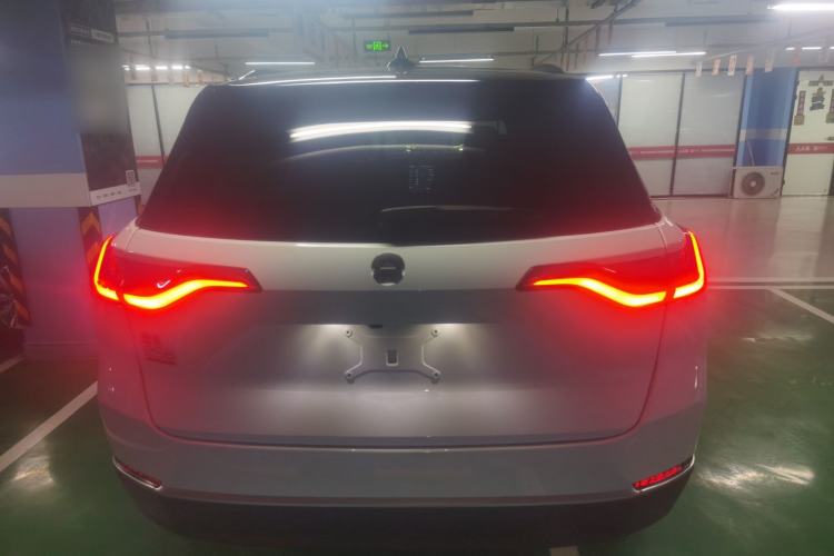 Used Nio ES8 2020 580 km Range Six-Seater Version Rear