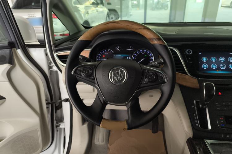 Used Buick GL8 2018 ES 28T Comfort Model China VI Standard