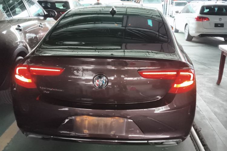 Used Buick LaCrosse 2016 28T Luxury Version Rear