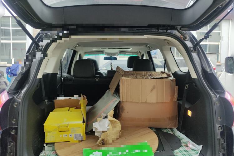 Used SWM X7 2016 1.8L Manual Luxury Edition 7 Seats