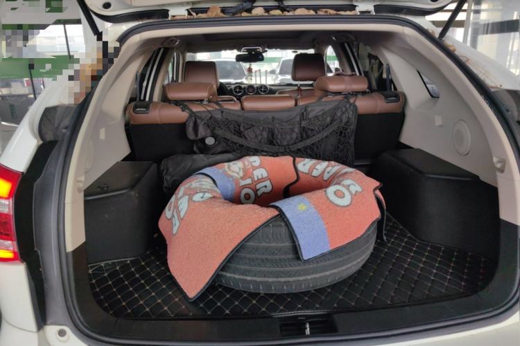 Used BYD Tang New Energy 2015 2.0T Four-Wheel-Drive Flagship Model Trunk