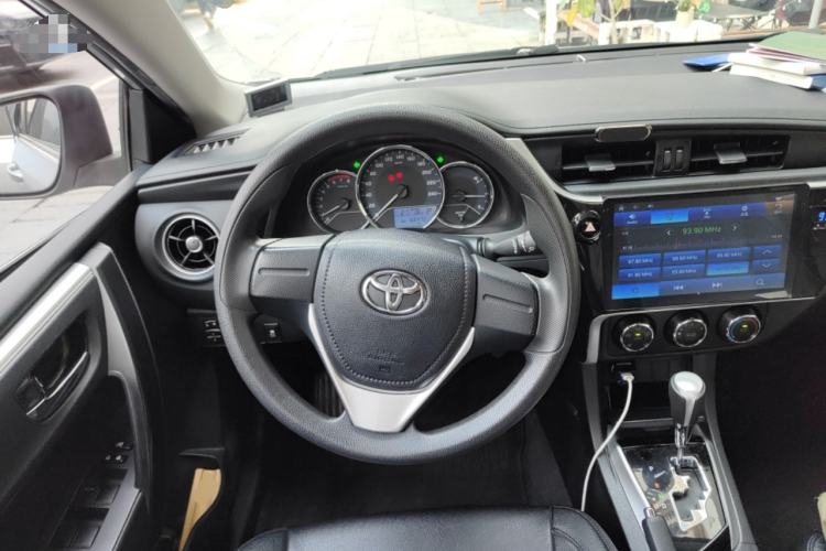 Used Toyota Corolla 2017 Revised Version 1.2T S-CVT GL Steering Wheel