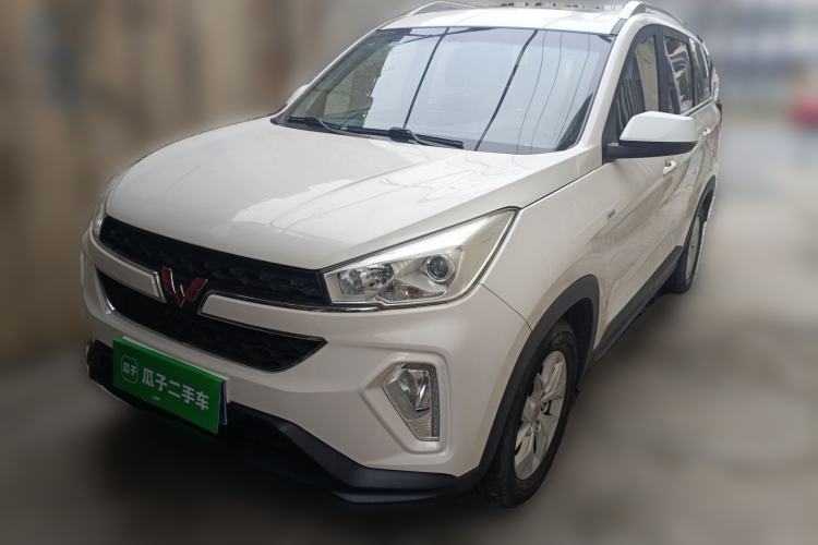 Used Wuling Hongguang S3 2018 1.5T Manual Luxury Model China V Standard