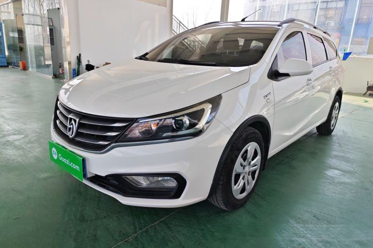 Used Baojun 310W 2017 1.5L Manual Comfort Version China VI Emission Standard