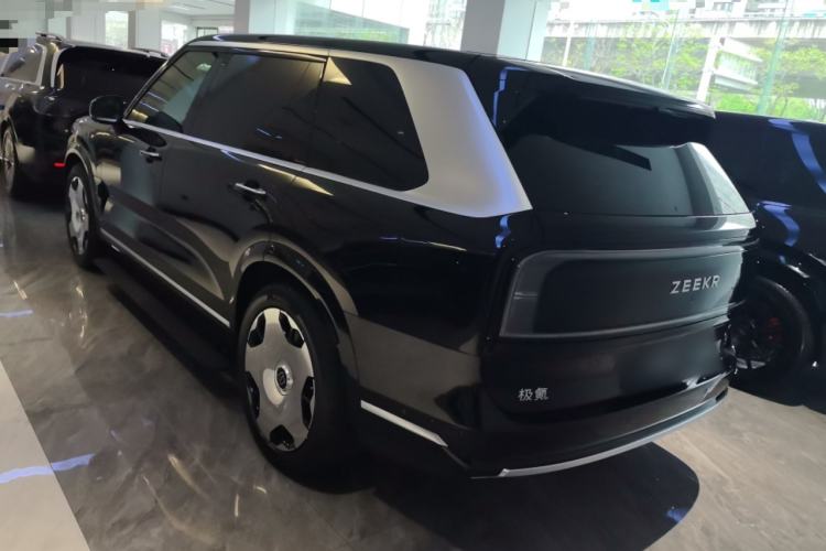 Used Zeekr 9X 2025 Hyper Edition
