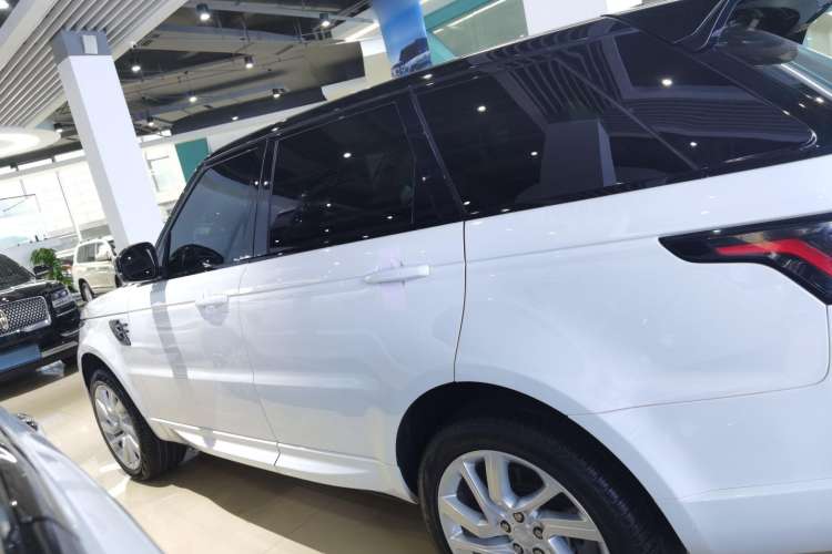 Used Land Rover Range Rover Sport 2020 3.0 L6 HSE DYNAMIC