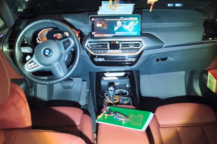 Used BMW X3 2023 xDrive30i Luxury Edition M Night Sky Package Center Console