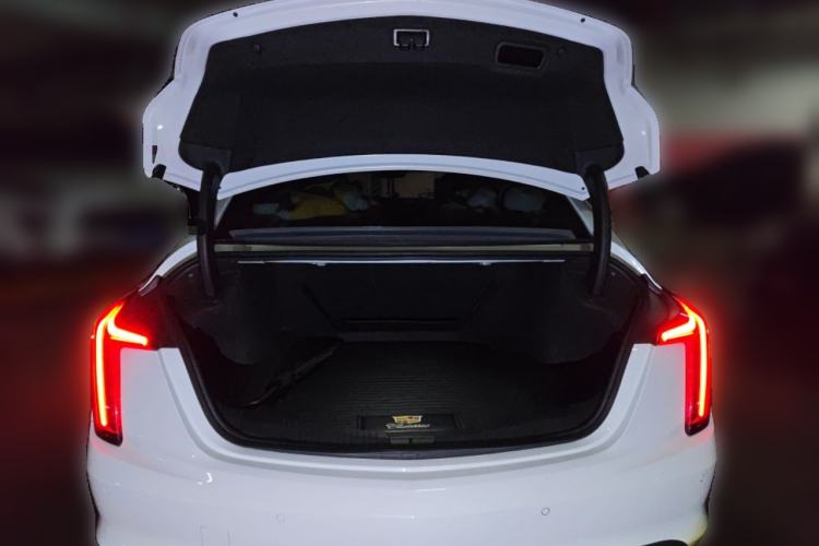 Used Cadillac CT5 2021 Revised 28T Luxury Version Trunk