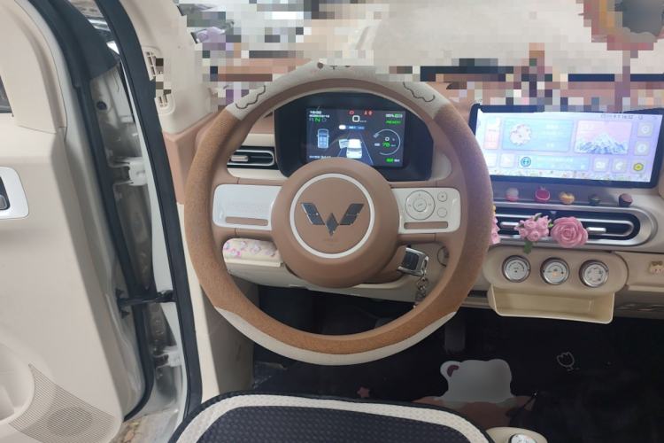 Used Wuling Hongguang MINIEV 2024 3rd Generation 215km Youth Edition
