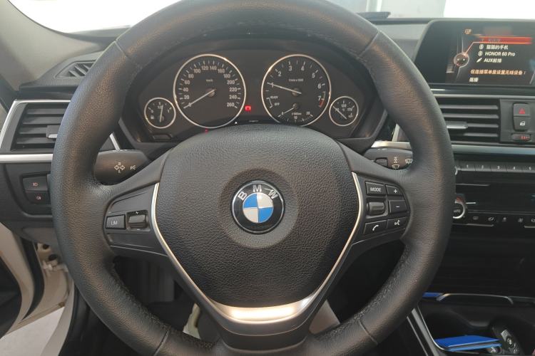 Used BMW 3 Series 2016 320Li Fashion Model Steering Wheel
