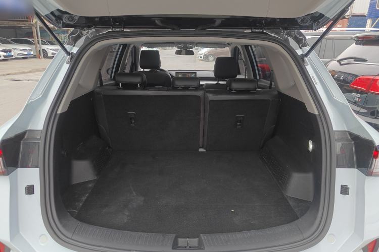 Used Wuling Asta 2022 2.0L DHT Electric-Speed Version