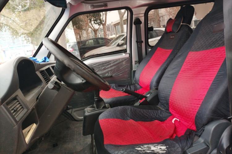 Used Wuling Zhiguang 2020 1.2L Practical Model China VI LSI Left Front Seat