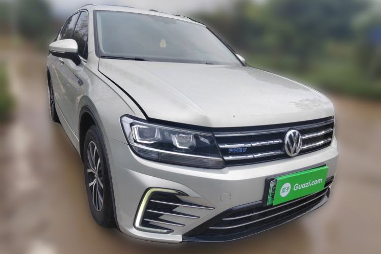 Used Volkswagen Tiguan L New Energy 2019 430 PHEV Hybrid Luxury Edition Front Right 45 Deg