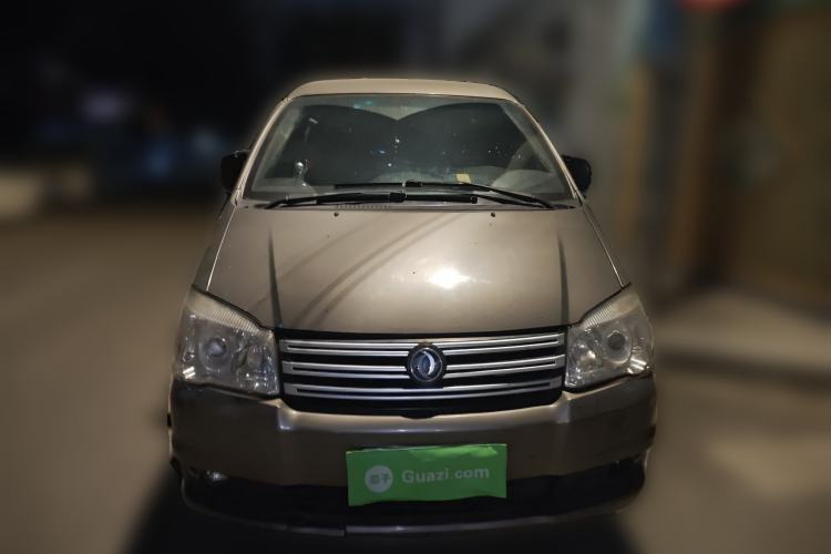 Used FORTHING Lingzhi 2017 M3L 1.6L 7-Seater Standard Model Front