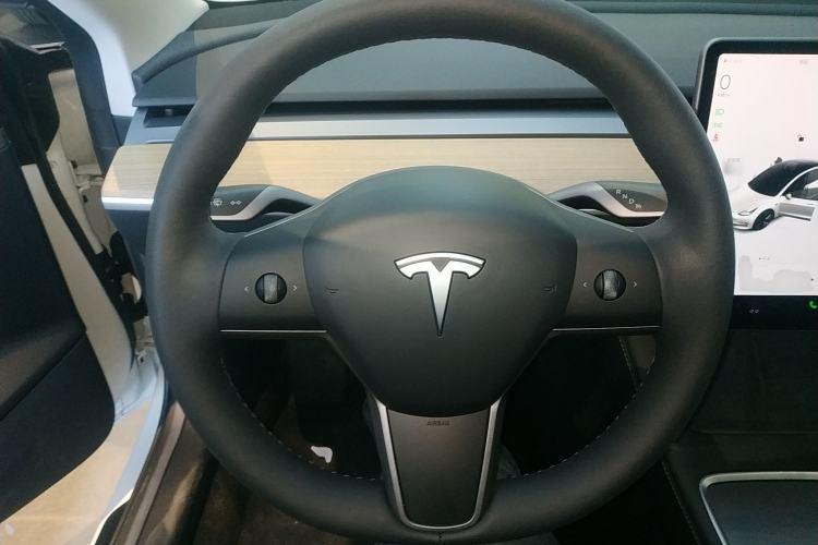 Used Tesla Model 3 2022 Rear-Wheel-Drive Version
