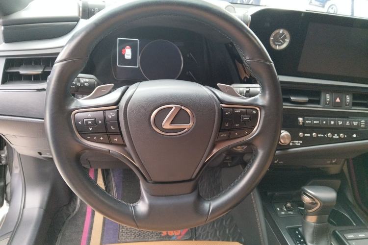 Used Lexus ES 2021 200 Excellence Edition