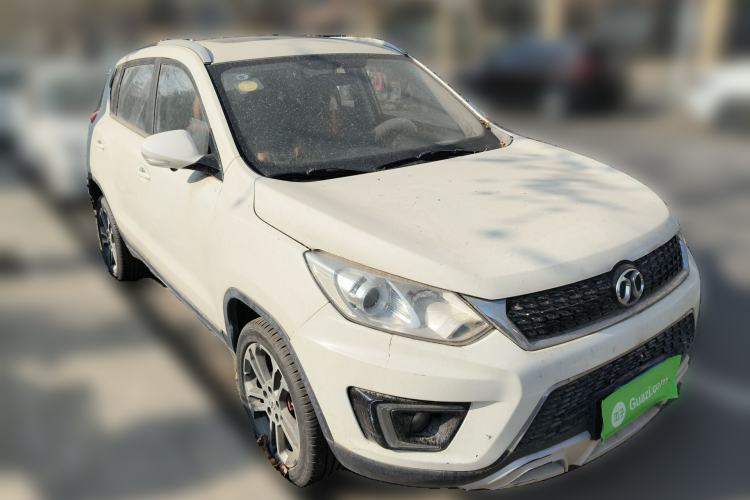 Used BAIC Senova X35 2016 1.5L Automatic Luxury Edition Exterior 2