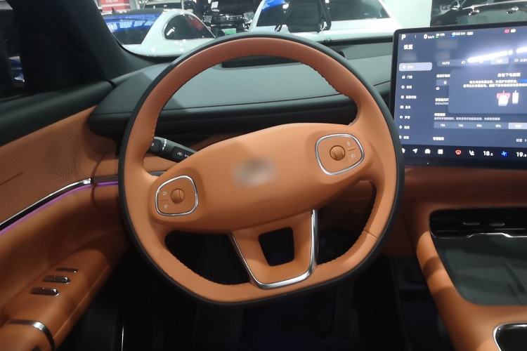 Used CHANGAN NEVO Q07 2025 215 Flagship Edition
